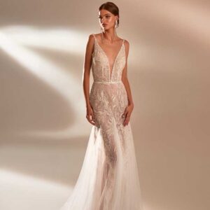 Greta, Milla Nova, In the name of love, Blushing Bridal Boutique, Toronto, Canada, USA