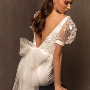 Flora, Ari Villoso, Capsule, Blushing Bridal Boutique, Toronto, Canada, USA