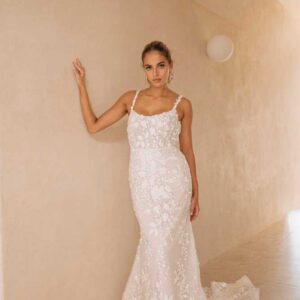 Clover, Jane Hill , White Label, MuseSS21 ,Blushing Bridal Boutique, Toronto, Canada, USA
