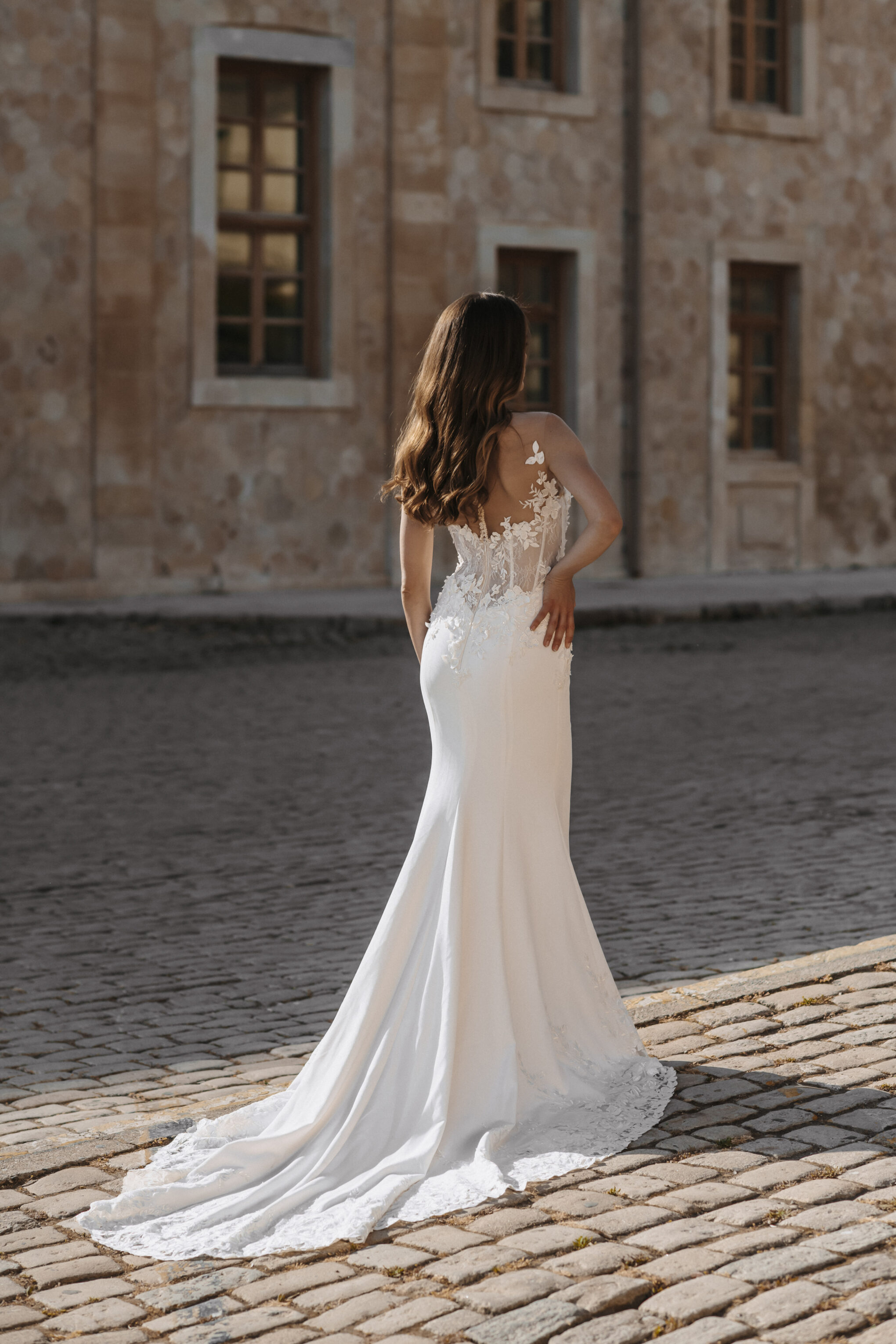 Ariana – Blushing Bridal Boutique