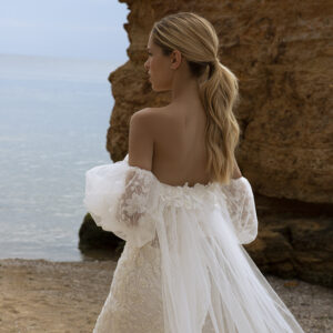 Aimee, Royaldi, Blushing Bridal Boutique
