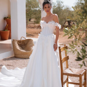 Andrea, Ari Villoso, Harmony, Blushing Bridal Boutique