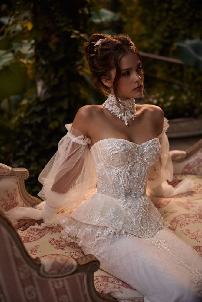 Choker Atola, Milla by Lorenzo Rossi, Sleeping Beauty