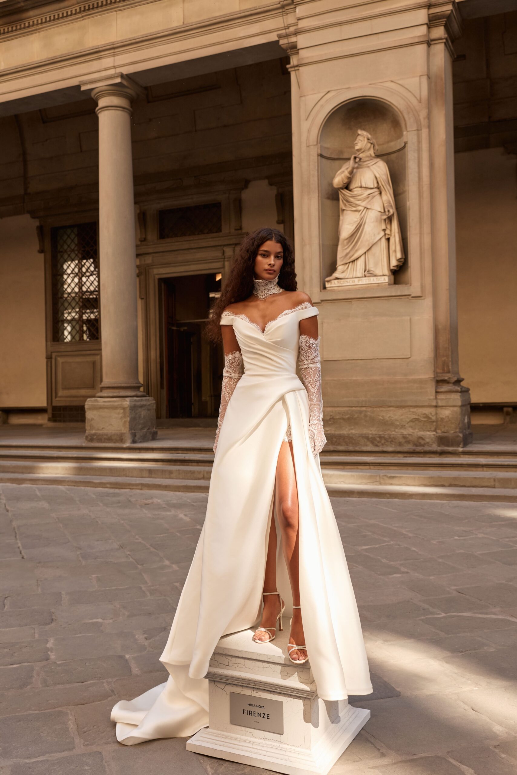 Julienne, Milla Nova, D'Art, Blushing Bridal Boutique, Exclusive,